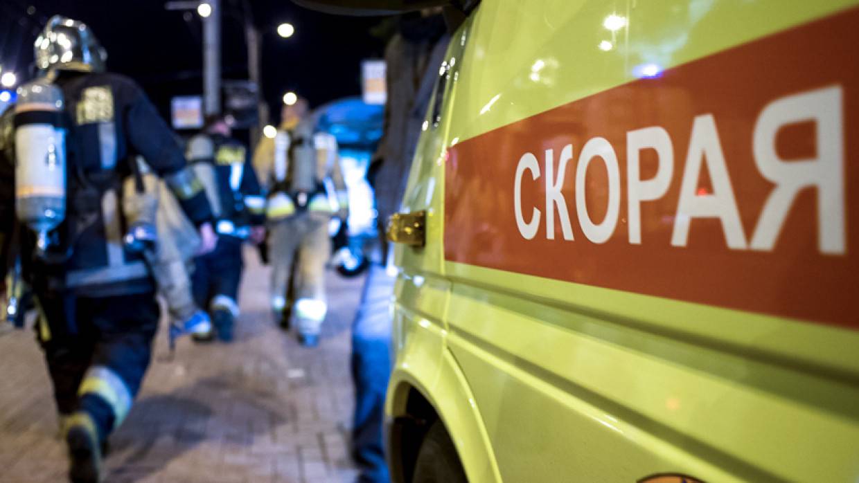 В Ялте женщина и ребенок пострадали при взрыве газового баллона в жилом доме