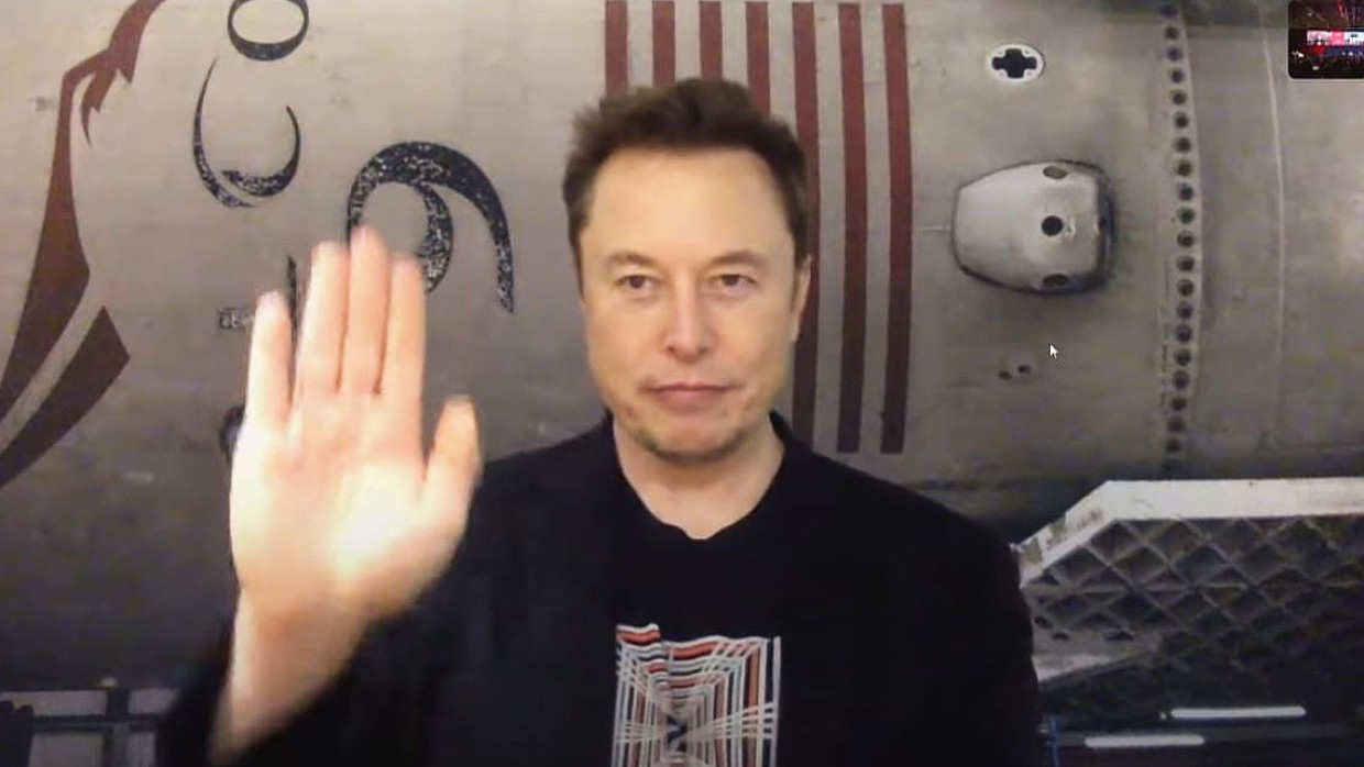 Илон Маск озадачил Сеть мемом про вторжение Наполеона в Россию