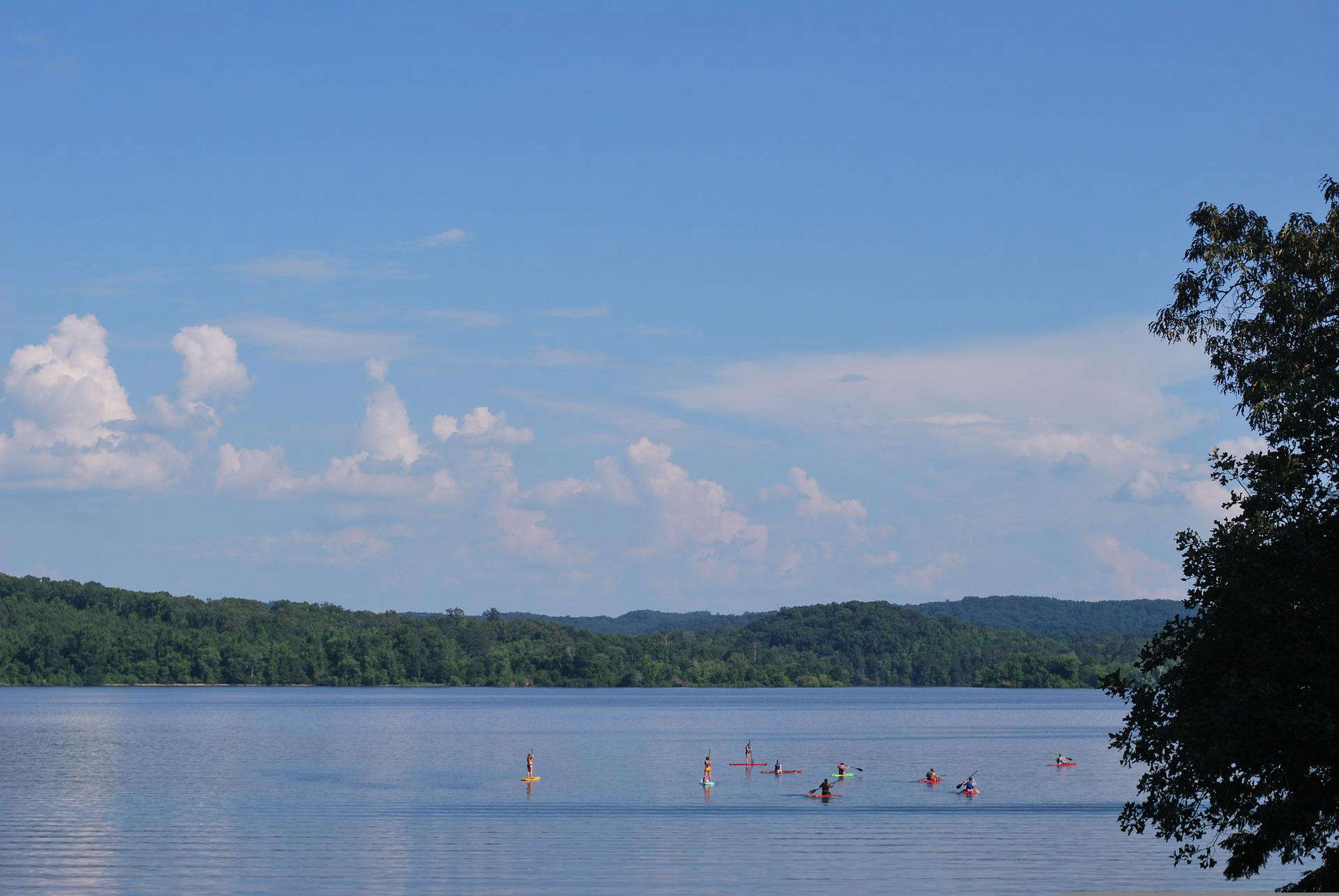 МЧС России выявило более восьми тысяч нарушений в детских лагерях отдыха