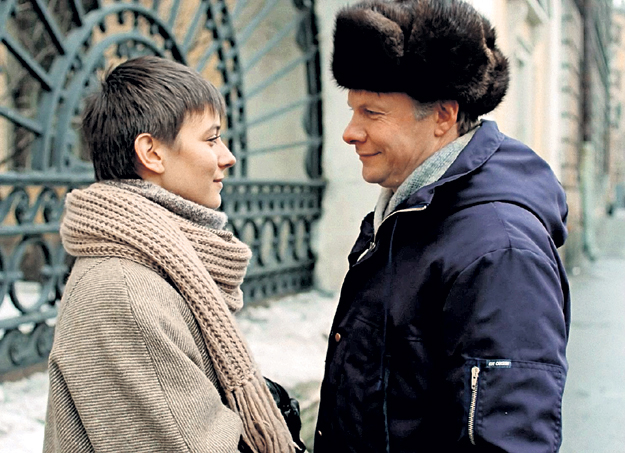 Экранный роман Елены САФОНОВОЙ и Виталия СОЛОМИНА принёс фильму «Зимняя вишня» мировую славу