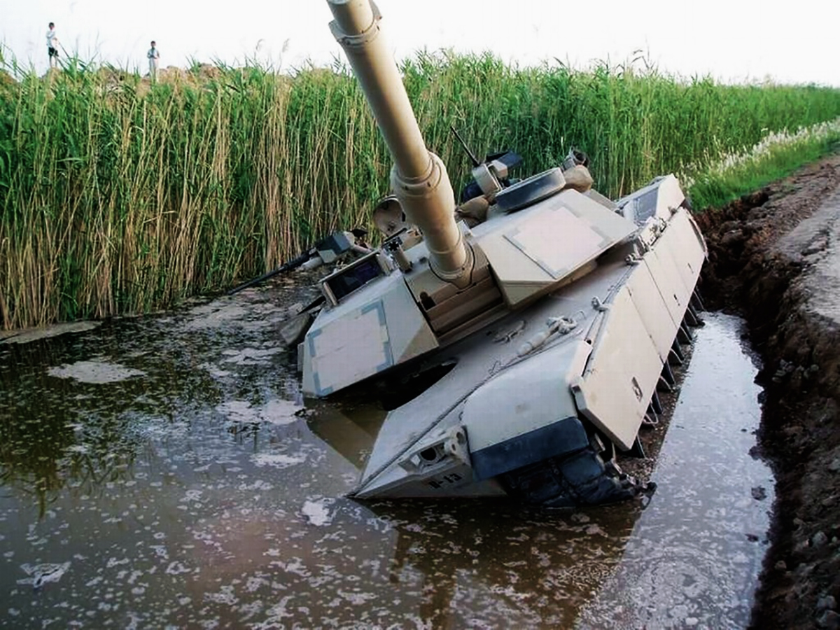 Утонувшие танки