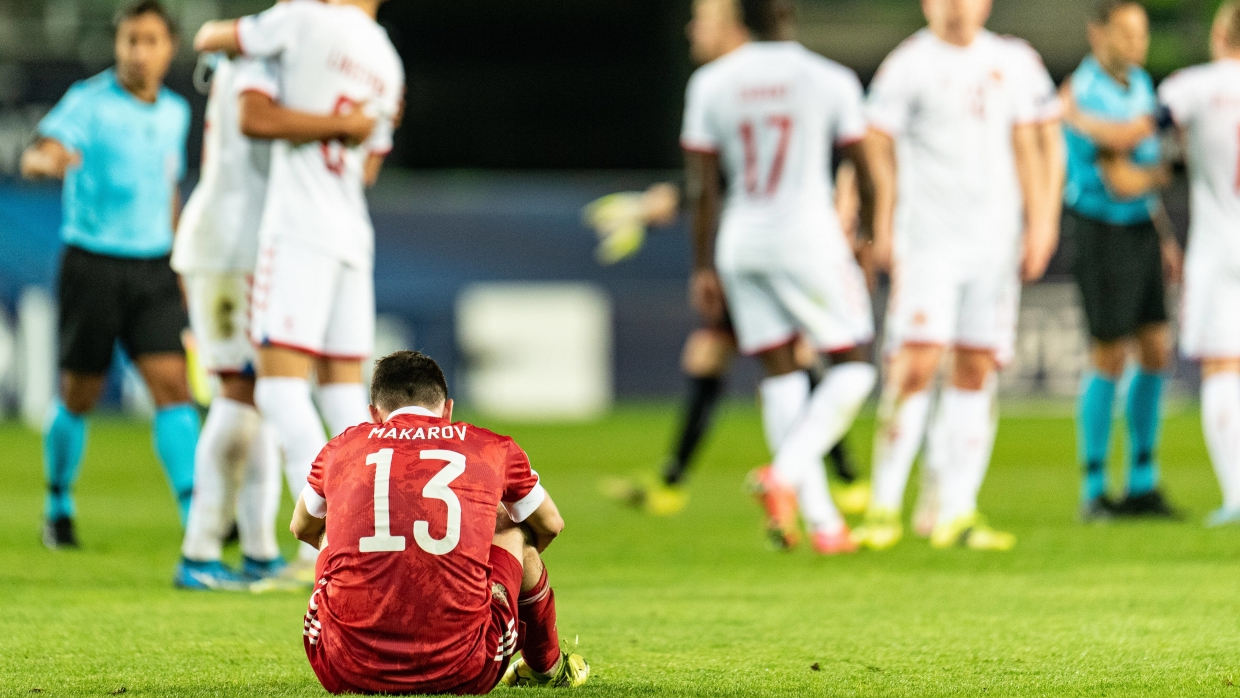 Россия играла плохо, но Черчесов не виноват: РФС подвел итоги провала на Евро-2020 Спорт