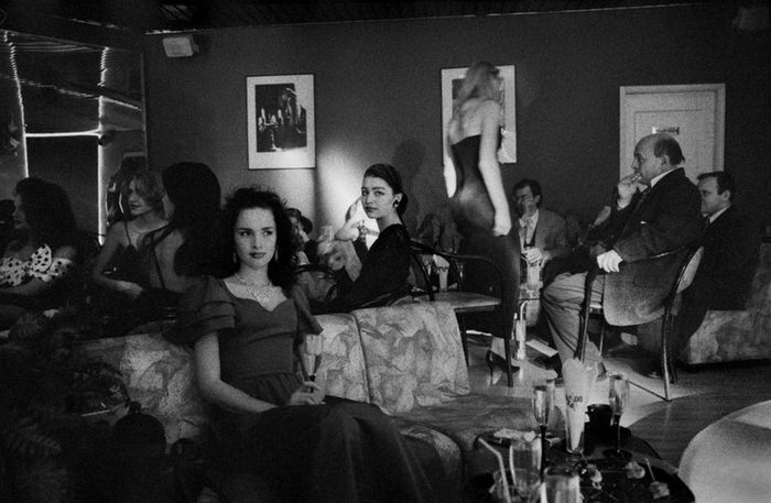 Лихие девяностые в фотографиях Lise Sarfati Лихие девяностые