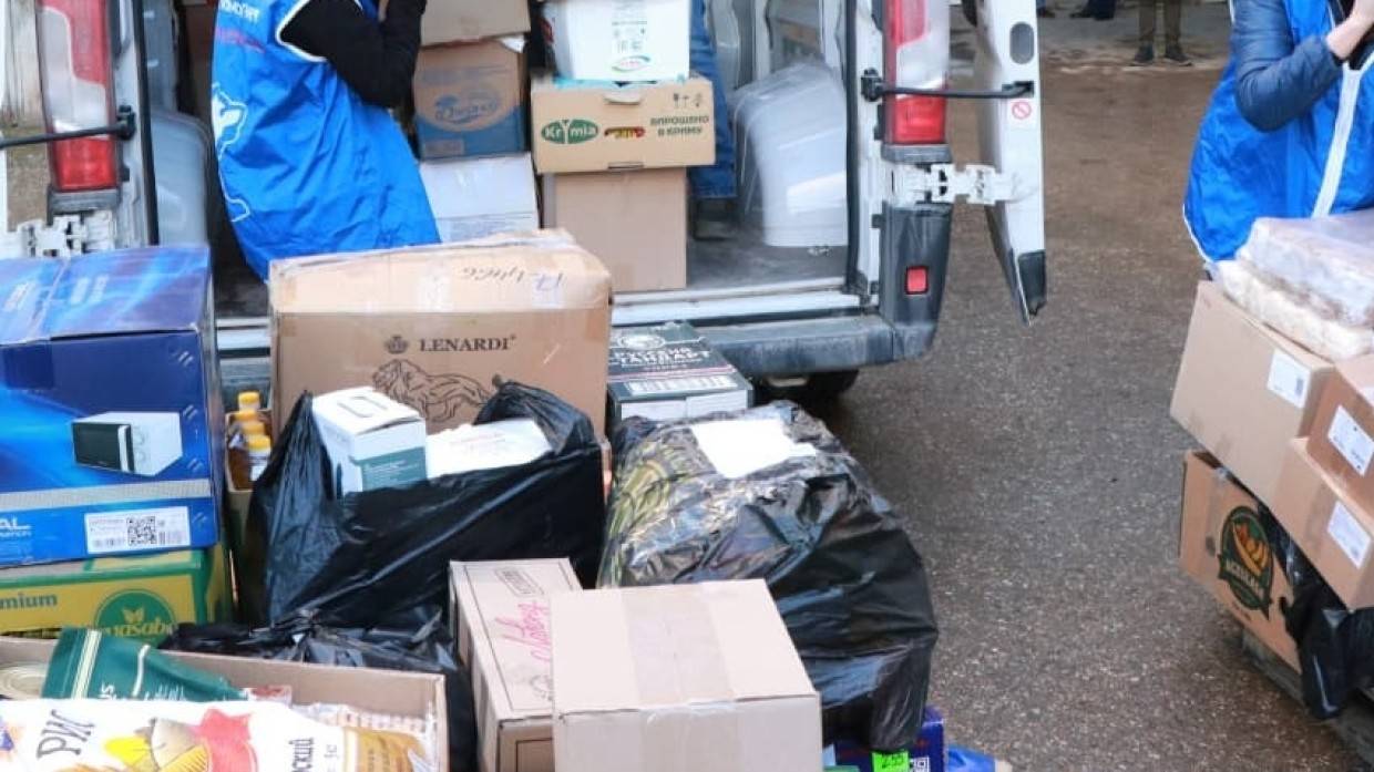 Крым оказал гуманитарную помощь жителям Херсонской области