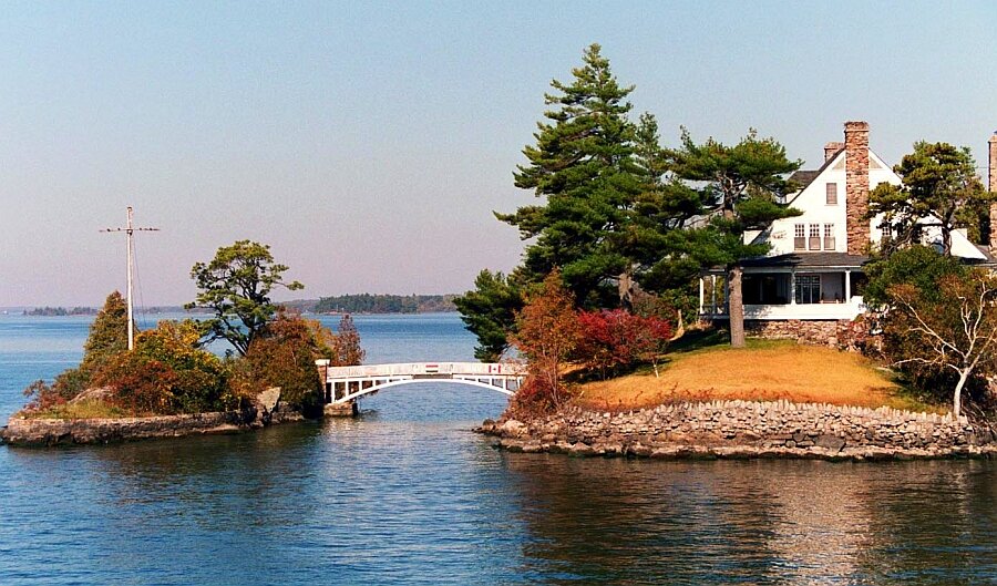 Тысяча островов — не только соус: история удивительного места Тысяча островов — не только соус: история удивительного места