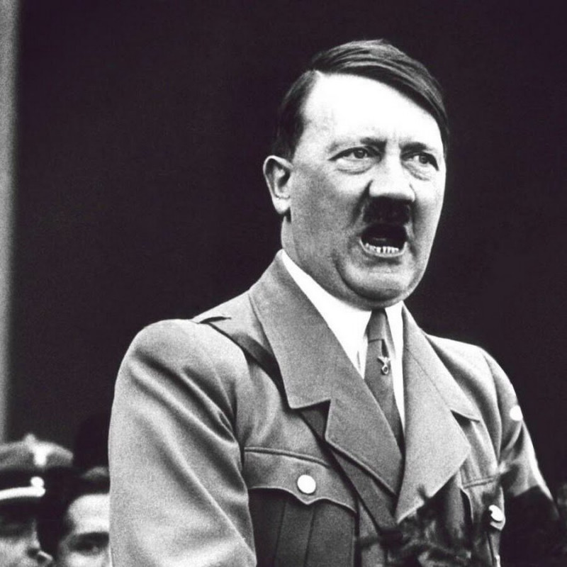 Почему в 1943г. Сталин отменил покушение на Гитлера? Почему в 1943г. Сталин отменил покушение на Гитлера? история,тайны,факты