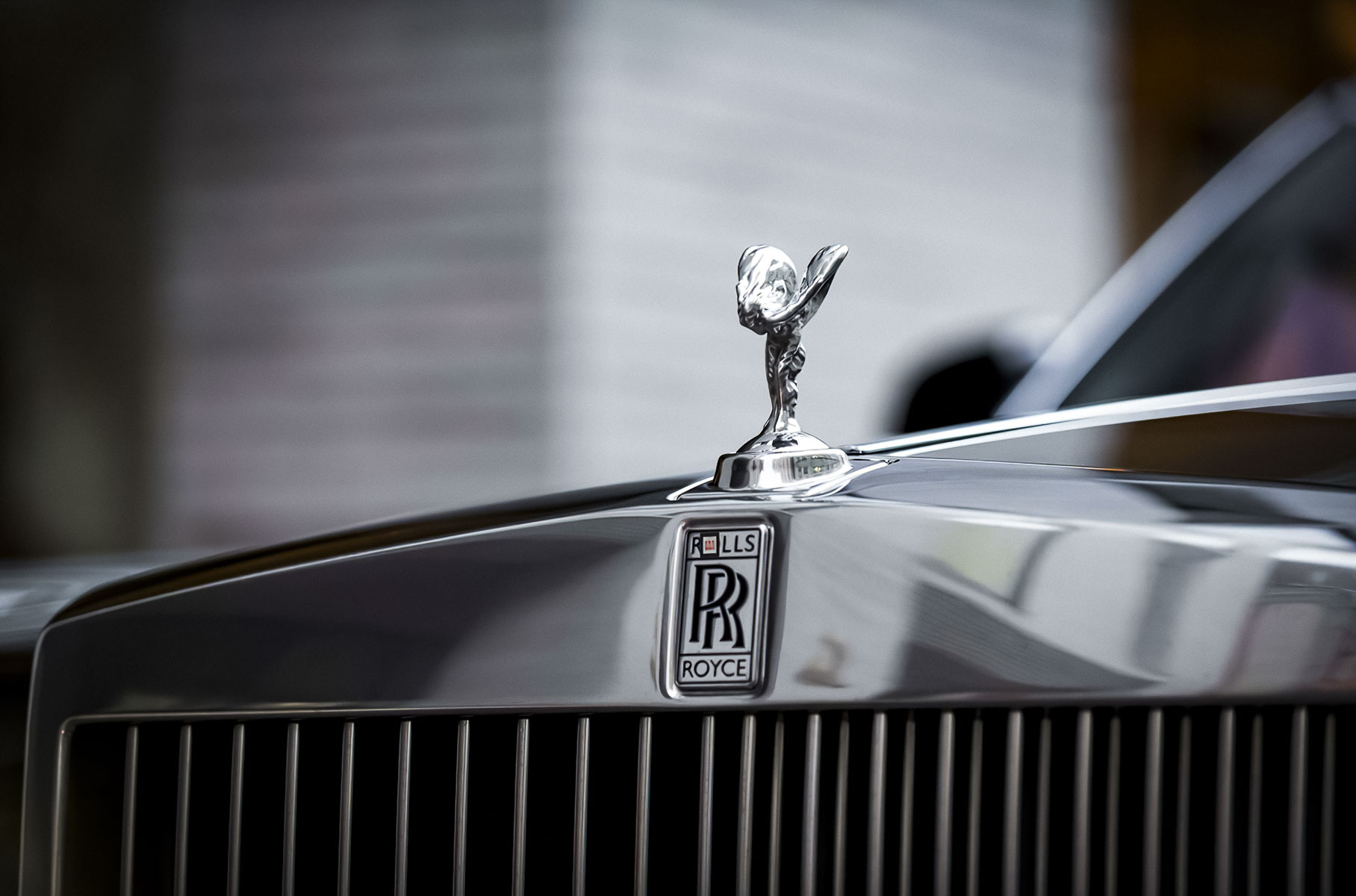 Необычную версию Rolls-Royce Phantom продают в Москве за 19 миллионов рублей Новости