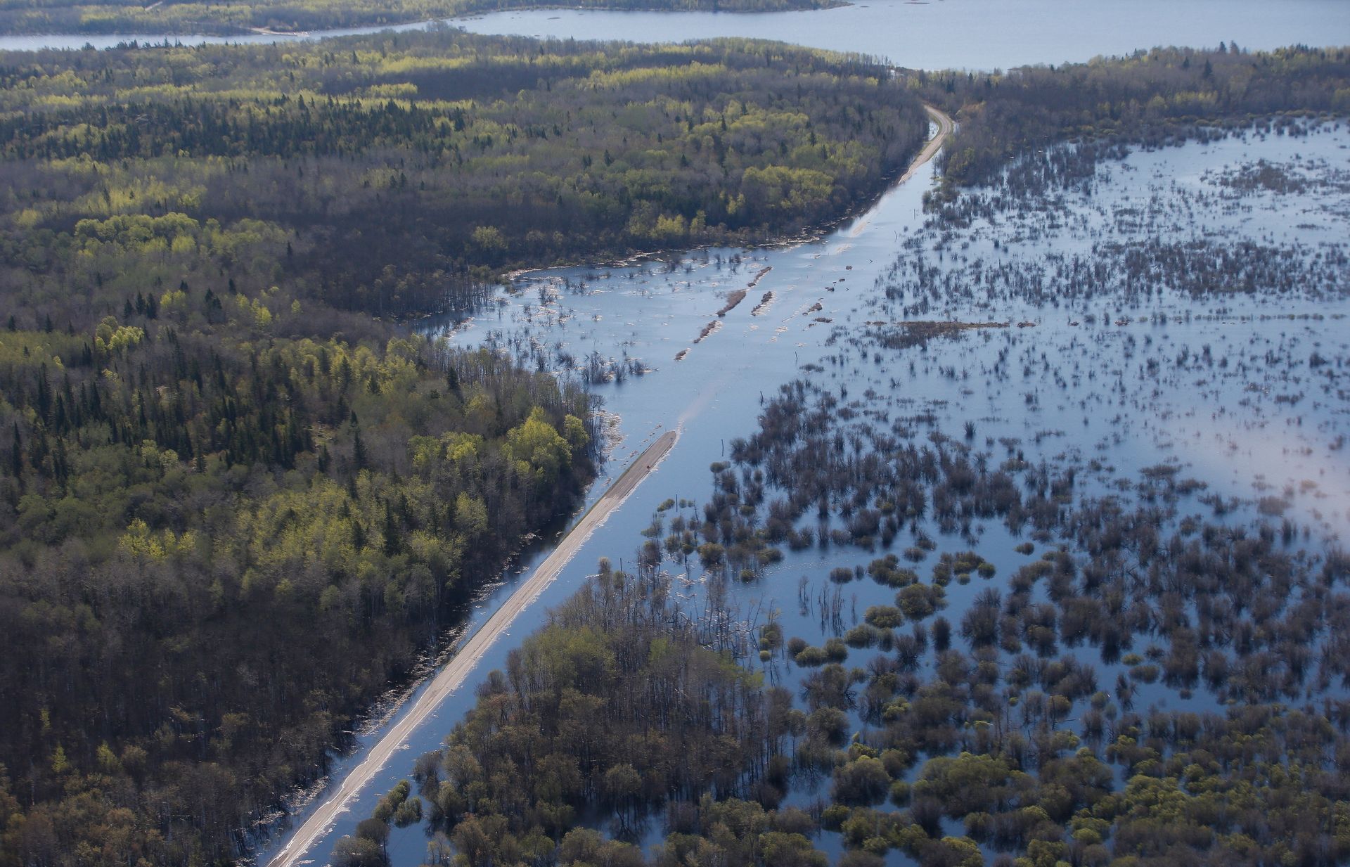 Режим ЧП объявлен на севере Канады из-за нехватки воды Весь мир