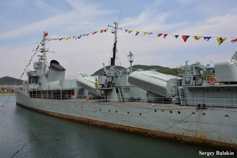 Китайские «семёрки»: эсминец «Тайюань», бывший «Ретивый» вмф