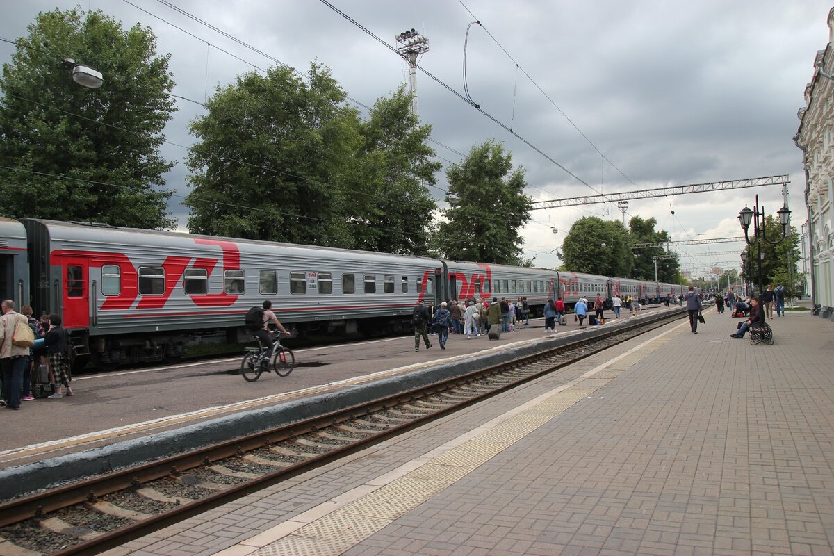 Поезд №663 Москва – Псков на Рижском вокзале Москвы. Фото: Кирилл Балберов