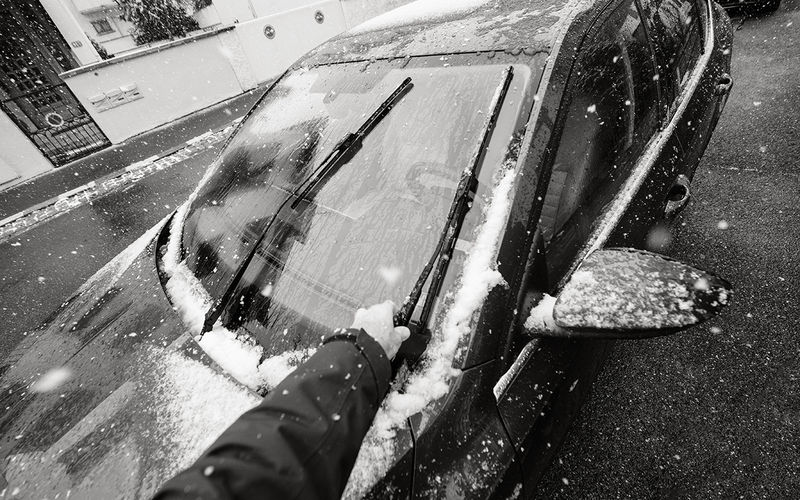 Прошлая зима ничему не научила: 8 ошибок водителей при заморозках автомобиль, чистить, можно, с утра, когда, по утрам, режим, самому, аккумулятор, раньше, жестянщика», чтобы, заморозков, многие, более, Кстати, Через, купить, перед, равно