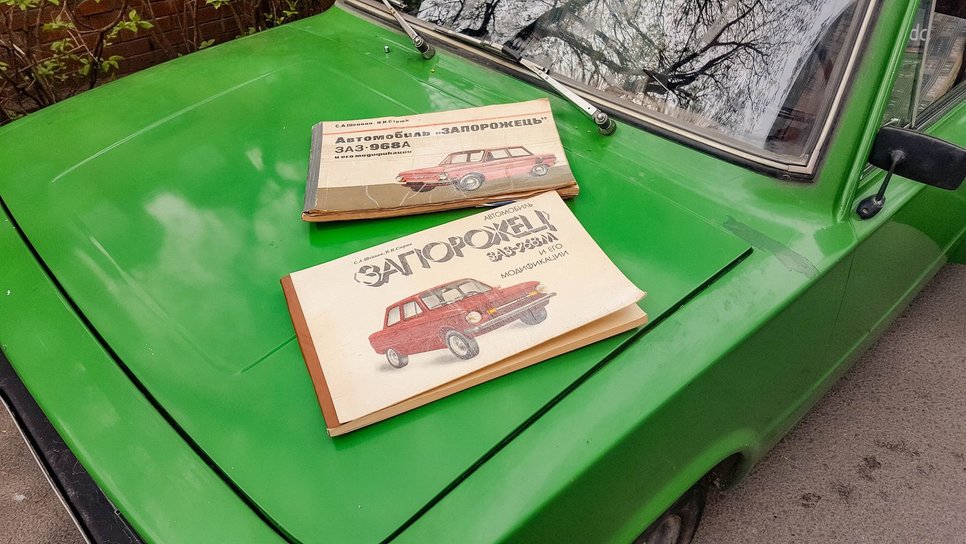 Поддельные «Жигули». Мотор сзади. Что?! автосамоделки,Марки и модели