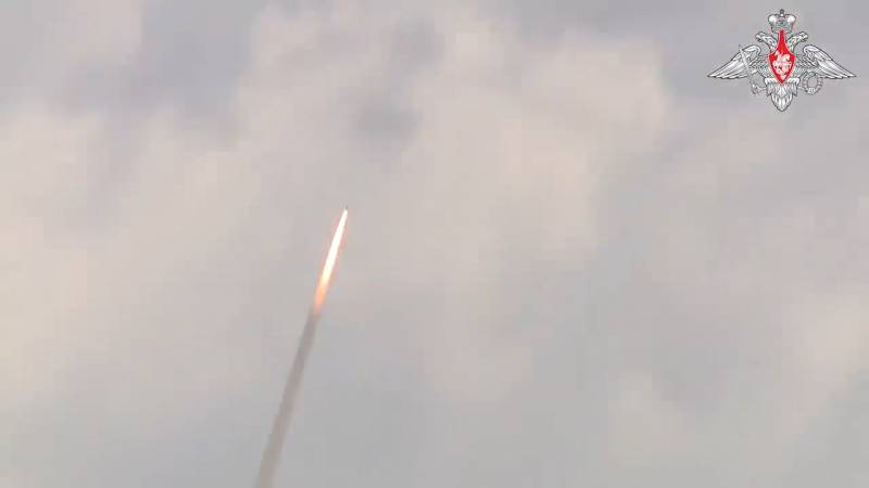 Система С-500 идет в войска. Защита и средство сдерживания оружие