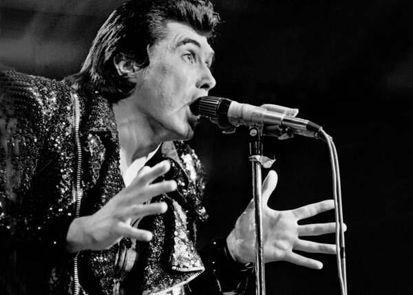 История одной обложки История одной обложки группа,зарубежная