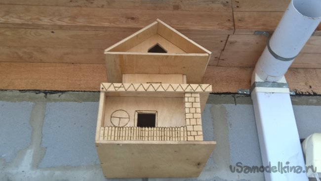 Двухэтажный скворечник в стиле люкс Двухэтажный скворечник в стиле люкс кормушка своими руками