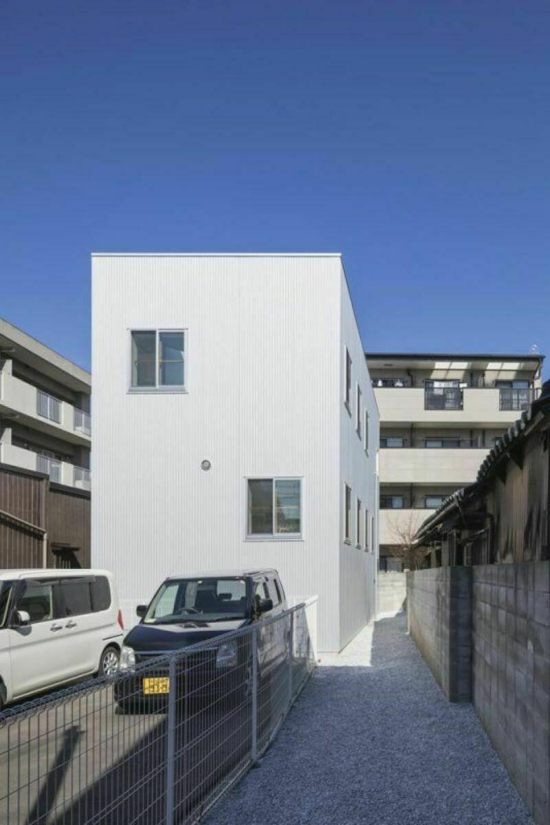 Японцы создали планировку дома, в котором совершенно нет стен буквально, каждый, необычного, достаточно, чтобы, подвесили, отсеки, Некоторые, ступеньками, лестницами, крепкие, соединены, тросы, очередь, которые, отсеками, разными, комнату, высокую, этажей