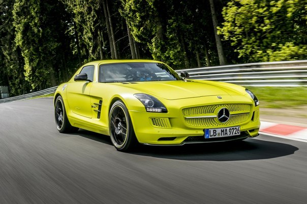 Mercedes-Benz SLS AMG Electric DriveСтоимость: 500 000 $Это первый автомобиль на электротяге,...