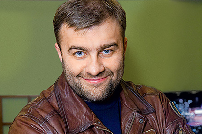 А вы видели жену «русского Шварценеггера» Михаила Пореченкова? Только взгляните на эту прелестную брюнетку А вы видели жену «русского Шварценеггера» Михаила Пореченкова? Только взгляните на эту прелестную брюнетку