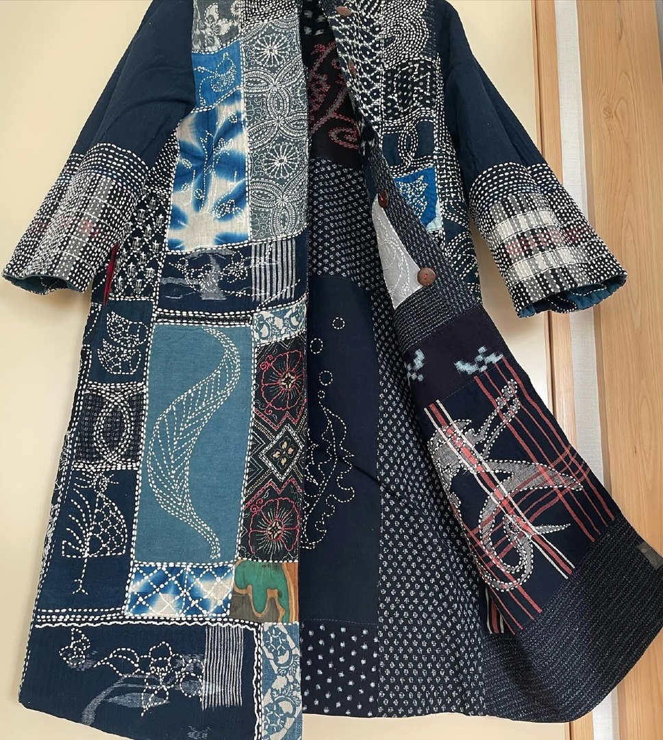 Лоскутное пальто с вышивкой. Детали. Kimono Kyoko 