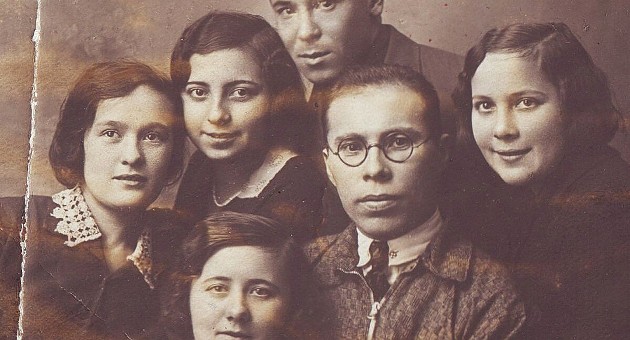 О подвиге старшего политрука 2-й ударной армии, татарского поэта Мусы Джалиля, которого на Родине обвинили в предательстве О подвиге старшего политрука 2-й ударной армии, татарского поэта Мусы Джалиля, которого на Родине обвинили в предательстве история