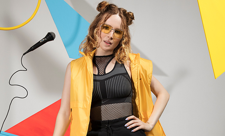 Монеточка прокомментировала новость о своей свадьбе с Виктором Исаевым