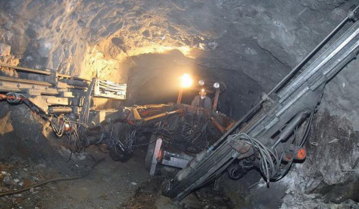 На одной из шахт Донбасса произошло ЧП, есть пострадавшие