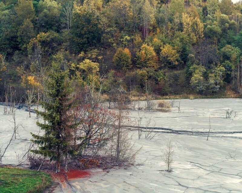 Джамана — деревня под водой деревни, Джамане, Джаману, ядовитого, озера, шахта, около, Джамана, некоторых, захотели, семей, Несколько, сантиметров, примерно, растет, Уровень, гектаров, достигает, затопившего, 11000