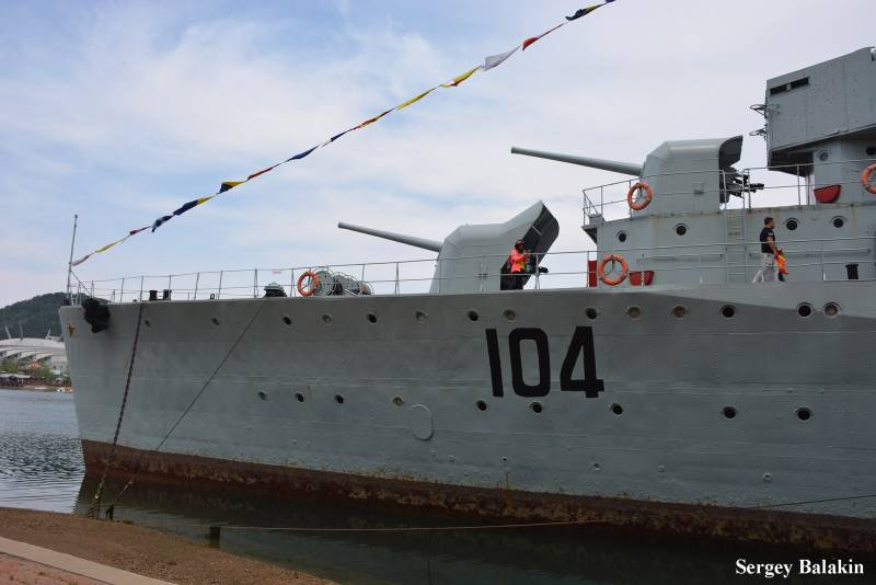 Китайские «семёрки»: эсминец «Тайюань», бывший «Ретивый» вмф