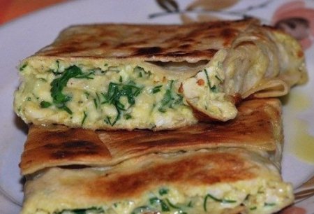 Быстрые хачапури из лаваша с сыром на сковороде