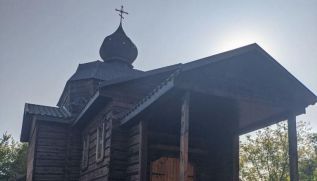 В Черниговской области радикалы захватили старинный православный храм