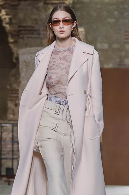 Неделя моды в Париже: Ума Турман, Азия Ардженто, Джиджи Хадид и другие на показе Lanvin осень-зима 2019/2020 Новости моды