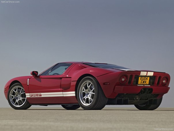 Автомобиль: Ford GTПервым обладателем Ford GT 2005 стал топ-менеджер Microsoft Джон...