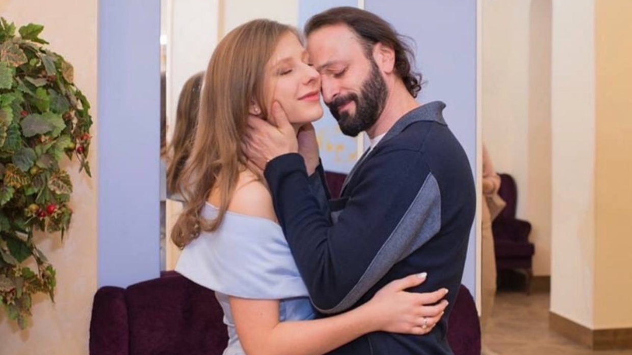 Таролог Гамаюн рассказала о возможной судьбе сына Авербуха и Арзамасовой Таролог Гамаюн рассказала о возможной судьбе сына Авербуха и Арзамасовой Шоу-бизнес