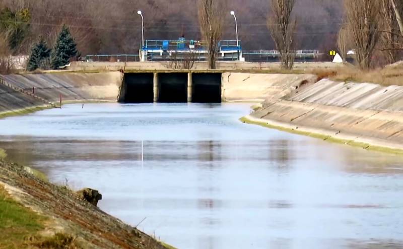Почему Украина сама может начать войну с Россией из-за воды Почему Украина сама может начать войну с Россией из-за воды Экономика