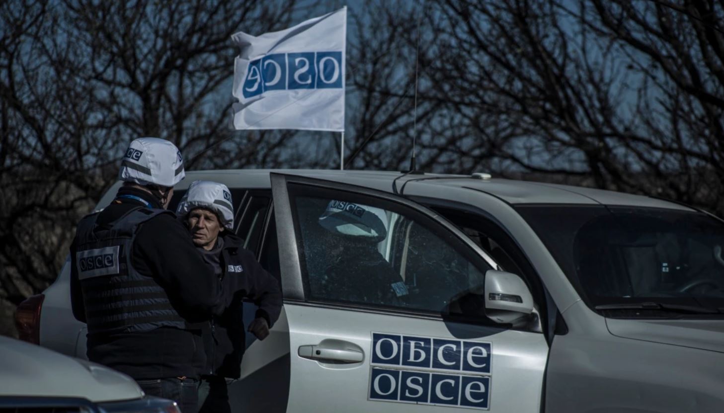 Неожиданные последствия действий Киева: миссия ОБСЕ может покинуть Донбасс