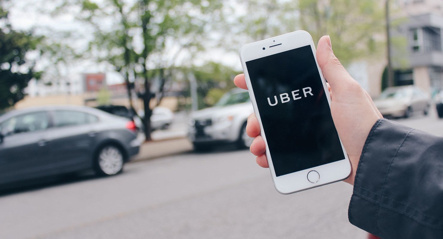 Uber предоставит отпускные и пенсии британским водителям Uber предоставит отпускные и пенсии британским водителям Автомобили