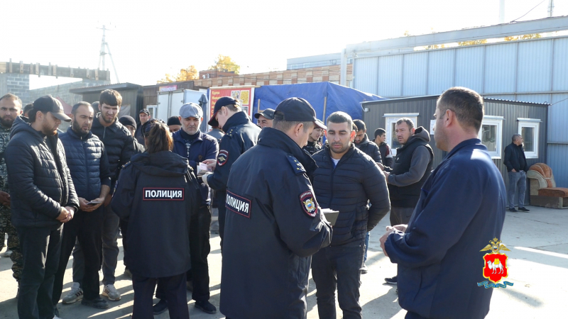 Закручиваем гайки: в Челябинской области ужесточают требования к мигрантам