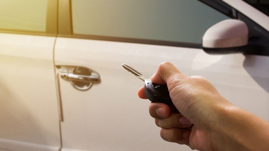 Мораторий на изъятие имущества за долги могут распространить на автомобили