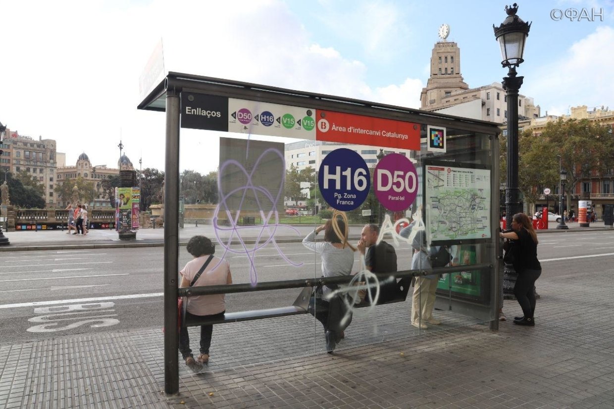 Вандалы устроили беспредел на улицах Барселоны, ФАН публикует фото