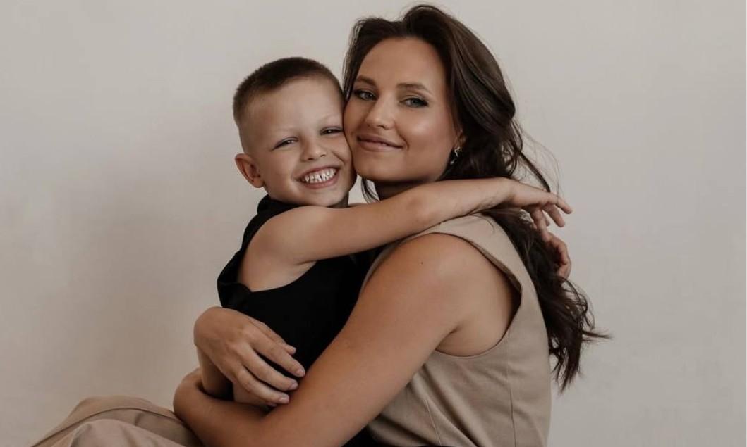 В Сети завирусилось видео с мальчиком, которому не продали букет для мамы