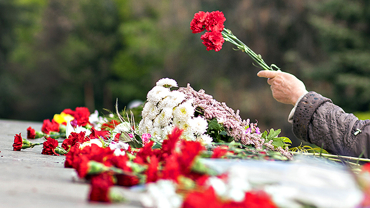 НА УКРАИНЕ СДЕЛАЮТ ПАМЯТНИК РУССКИМ СОЛДАТАМ