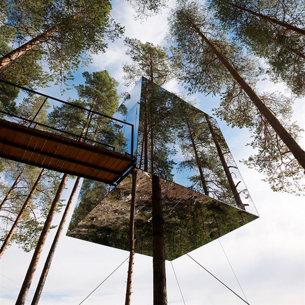 Treehotel (Швеция) зеркальный куб