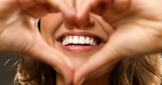 5 звезд с самыми красивыми зубами, по мнению стоматолога. А у вас такие же?