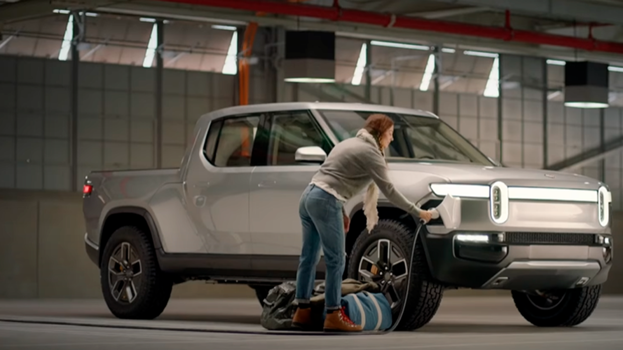 Автоконцерн Rivian не смог выполнить план по производству электрокаров