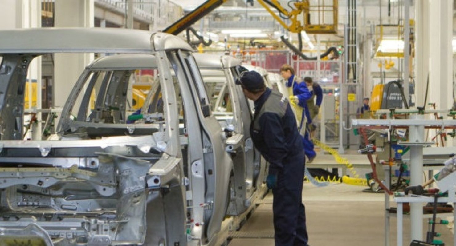 Шаг в сторону ЕАЭС: Россия и Азербайджан организовали совместный выпуск автомобилей