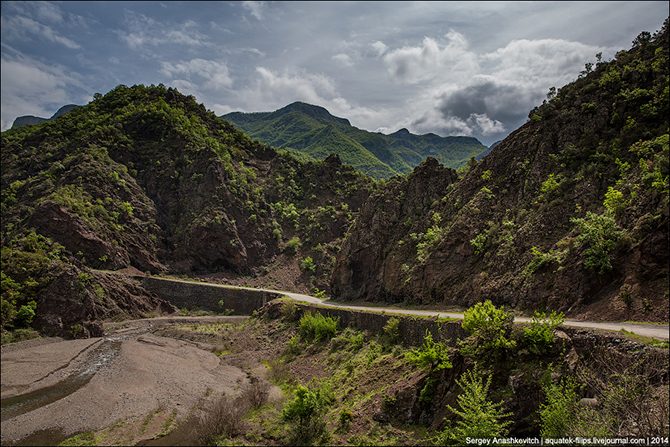 Умопомрачительно красивая албанская глубинка, в которой хочется оказаться прямо сейчас