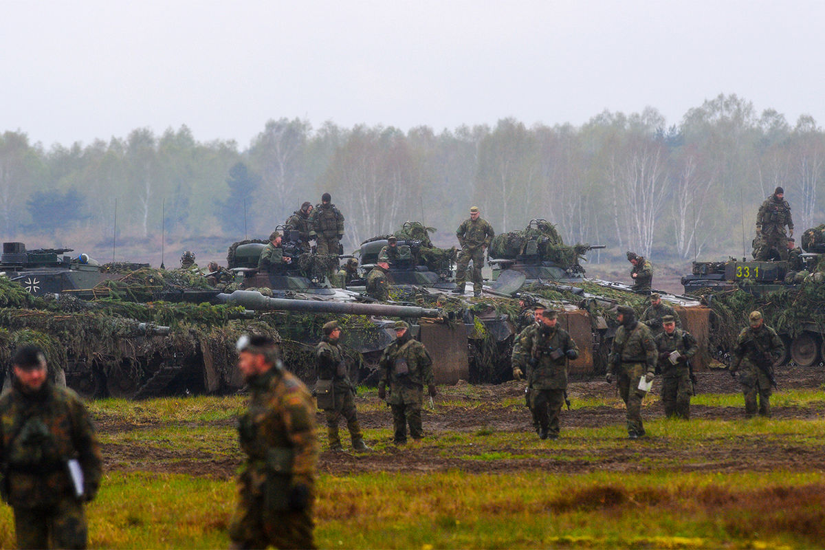 Введено военное. Вооружение Германии 2021. Много военных фото. Welt: Украина требует от ФРГ вооружений, которых нет у самого Бундесвера. ФРГ Украина.