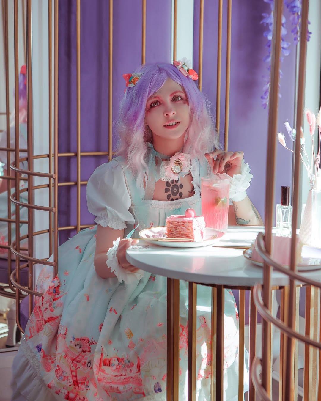 Одного сына оставила бабушке, второй трагически погиб: что известно о самой яркой участнице шоу «Беременна в 16» Елене Холоше Елена, девушка, Фатала, Сергеем, момент, Девушка, «Беременна, после, ребенка, погиб, Сергея, съемок, матерью, сыном, сбежала, молодой, Холоша, Фатал, человек, запомнилась