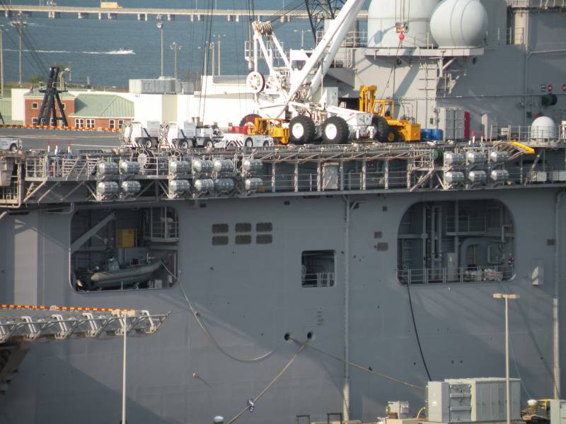 Военно-морская база Норфолк – проплывая мимо вмф