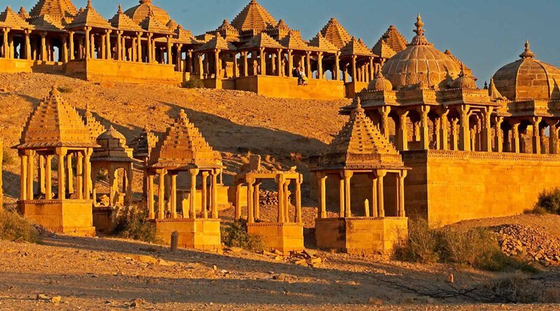 10 городов, которые растоптали и уничтожили туристы 10 городов, которые растоптали и уничтожили туристы города,Путешествия,фото